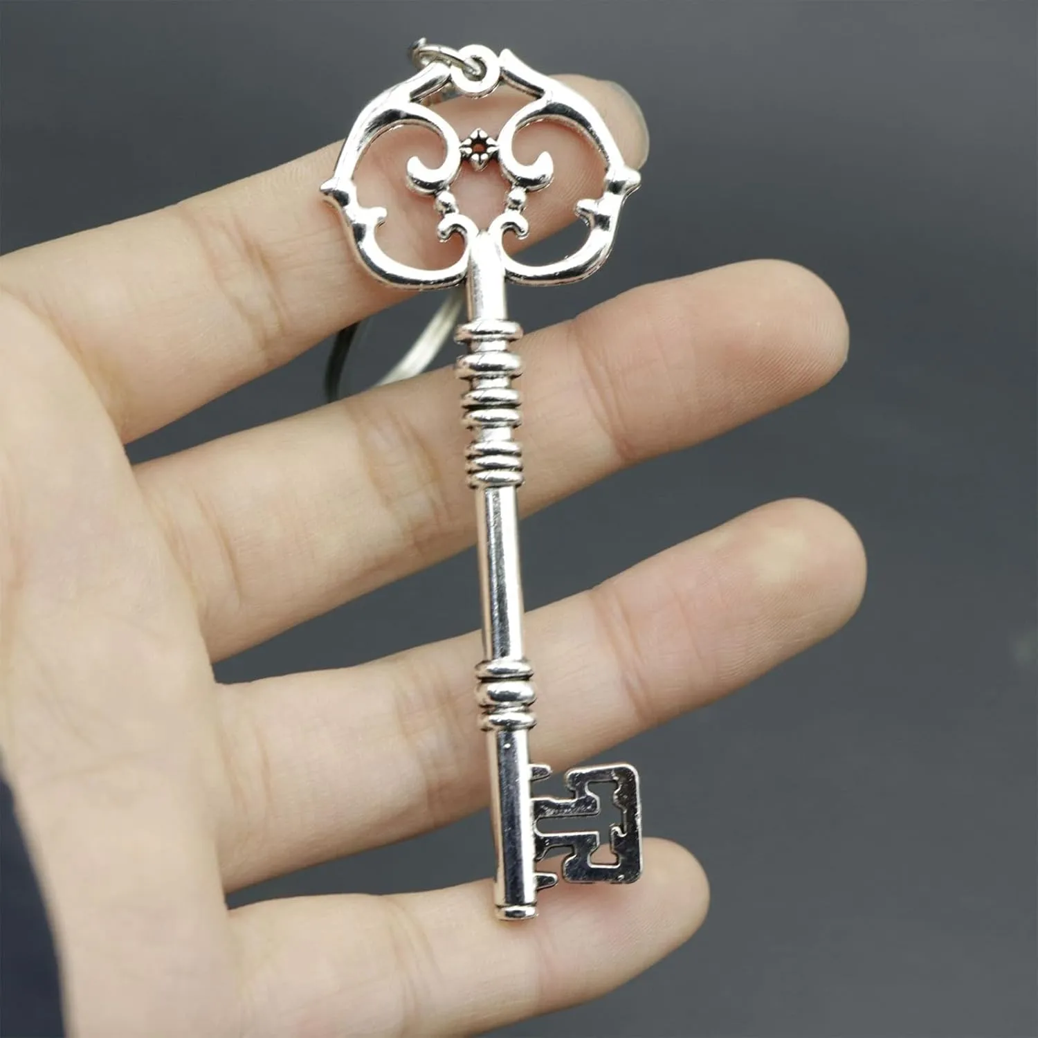 Angyape Cool Vintage Y2K Keychain Bag Charms Purse Charms Car Keychain Accessories Skeleton Keys Birthday Gifts for Women