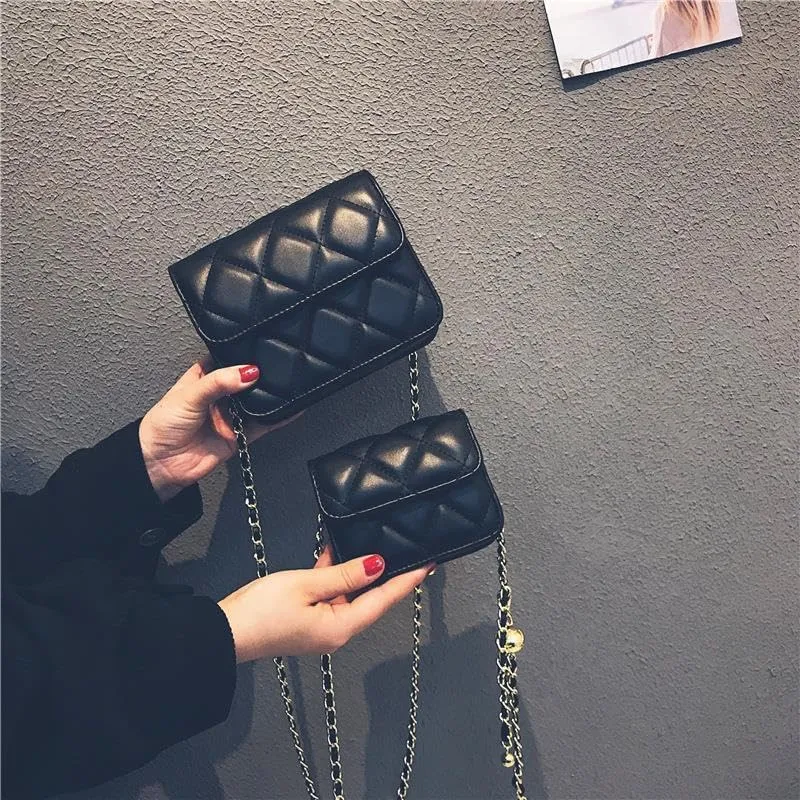 Mini Belt Bag for Women Crossbody Bag Purse Small Leather Waist Bag Fashionable Waist Purse Trendy Belt Purse (Micro,Black)