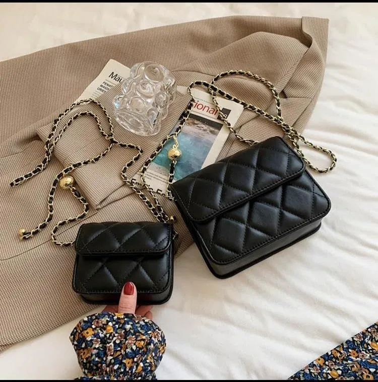 Mini Belt Bag for Women Crossbody Bag Purse Small Leather Waist Bag Fashionable Waist Purse Trendy Belt Purse (Micro,Black)
