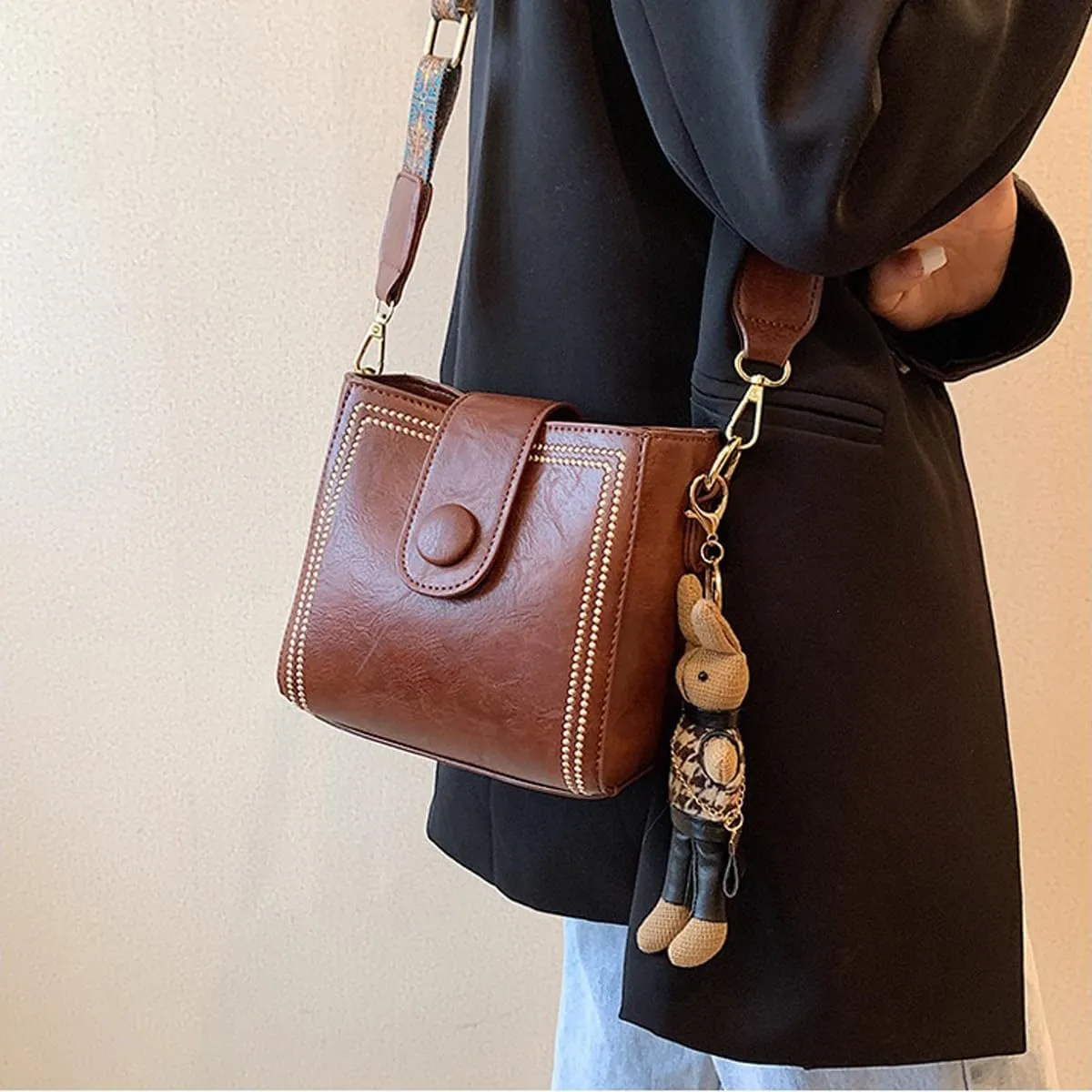 Vintage Retro Small Water Bucket Bag, Vintage Fashion Bag With Adjustable Wider Shoulder Strap, Vintage Fashion Crossbody Bag